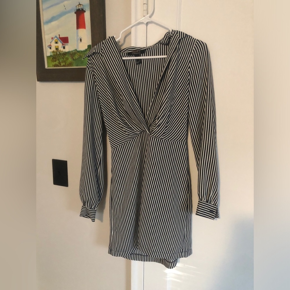 Forever 21 Black and White Striped dress